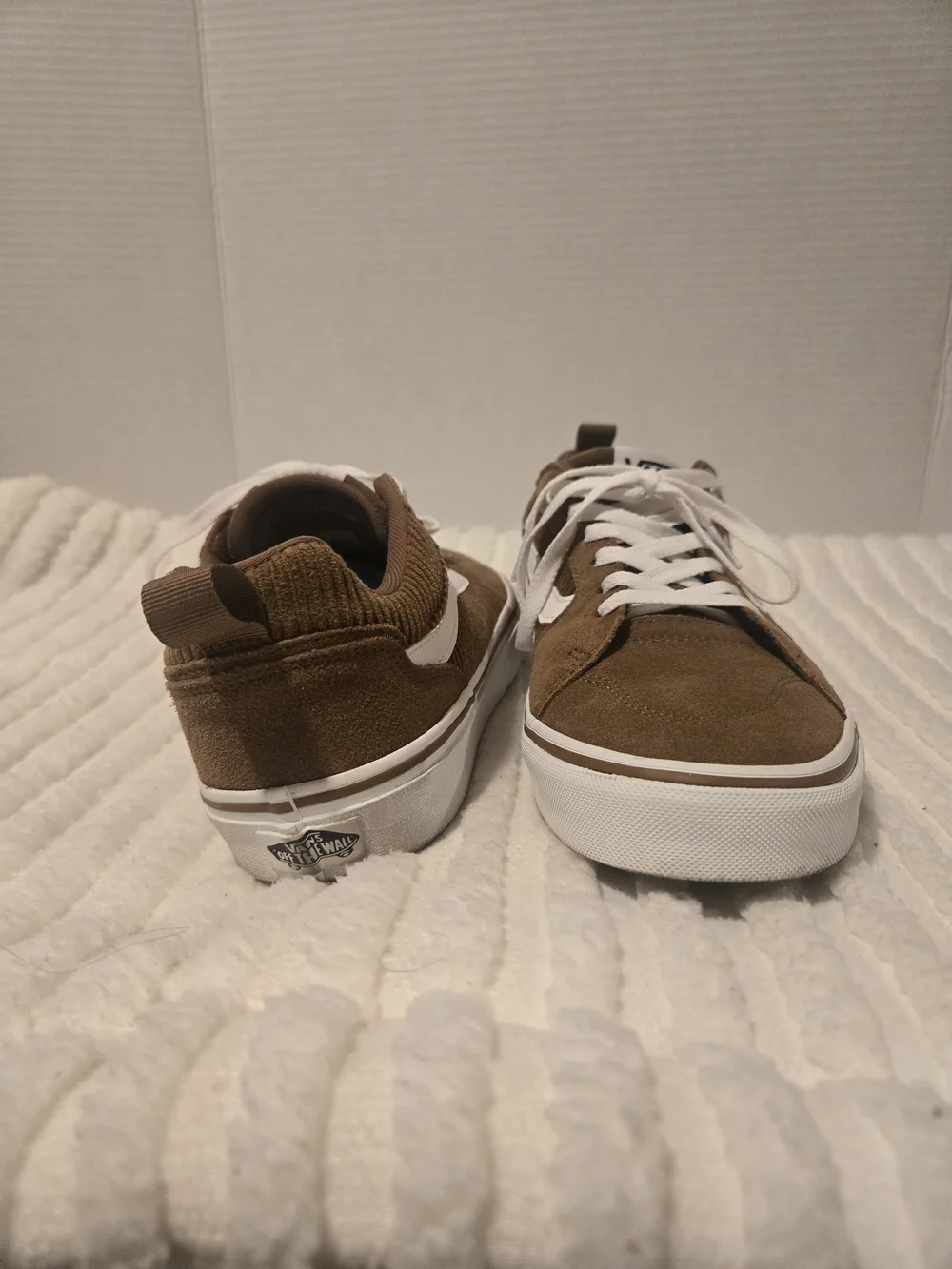 Vans Men's Brown Suede Low-Top Sneakers - White Accents